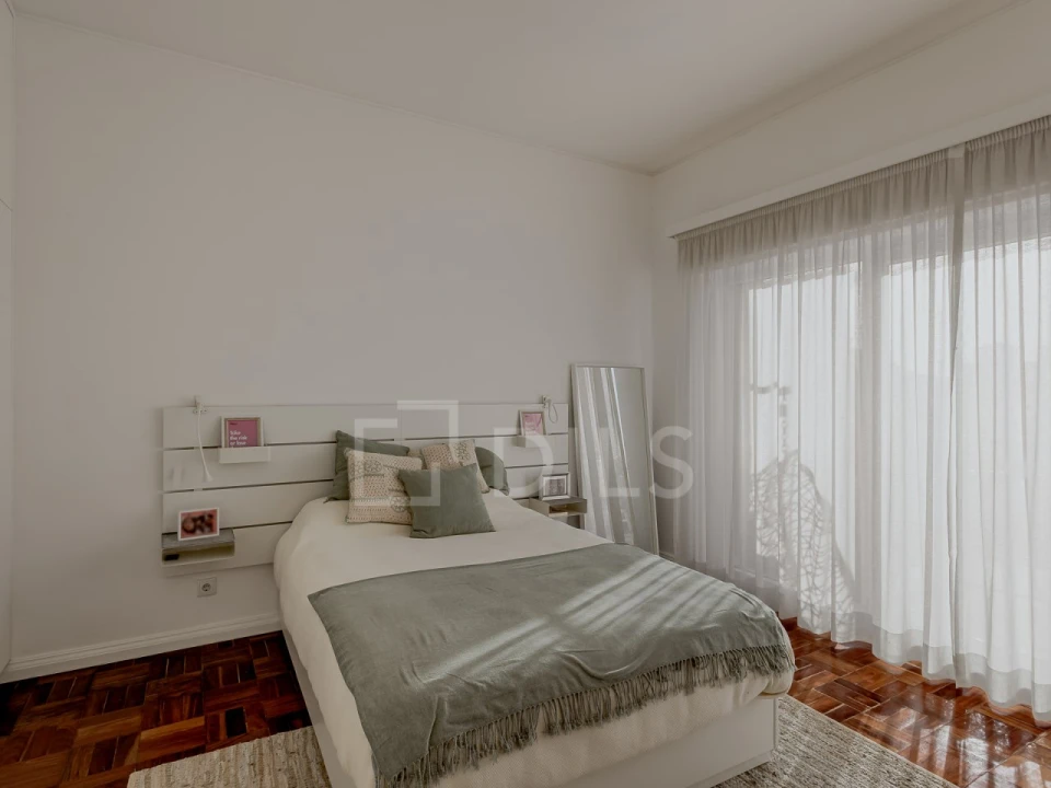 Apartamento T7 para Venda em Avenidas Novas Foto 19