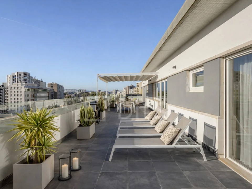 Apartamento T7 para Venda em Avenidas Novas Foto 1