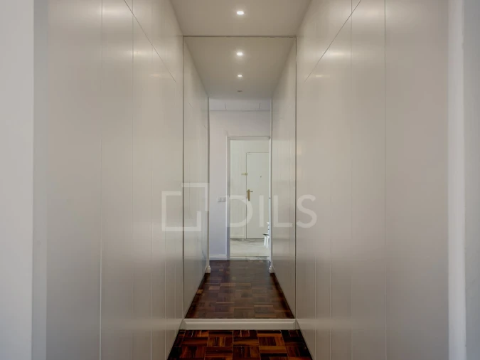 Apartamento T7 para Venda em Avenidas Novas Foto 26