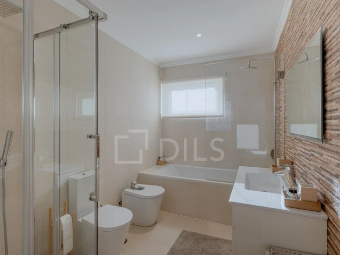 Apartamento T7 para Venda em Avenidas Novas Foto 16