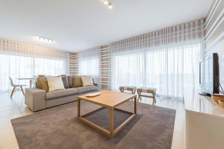 Apartamento T2 para Venda em Quarteira Foto 4