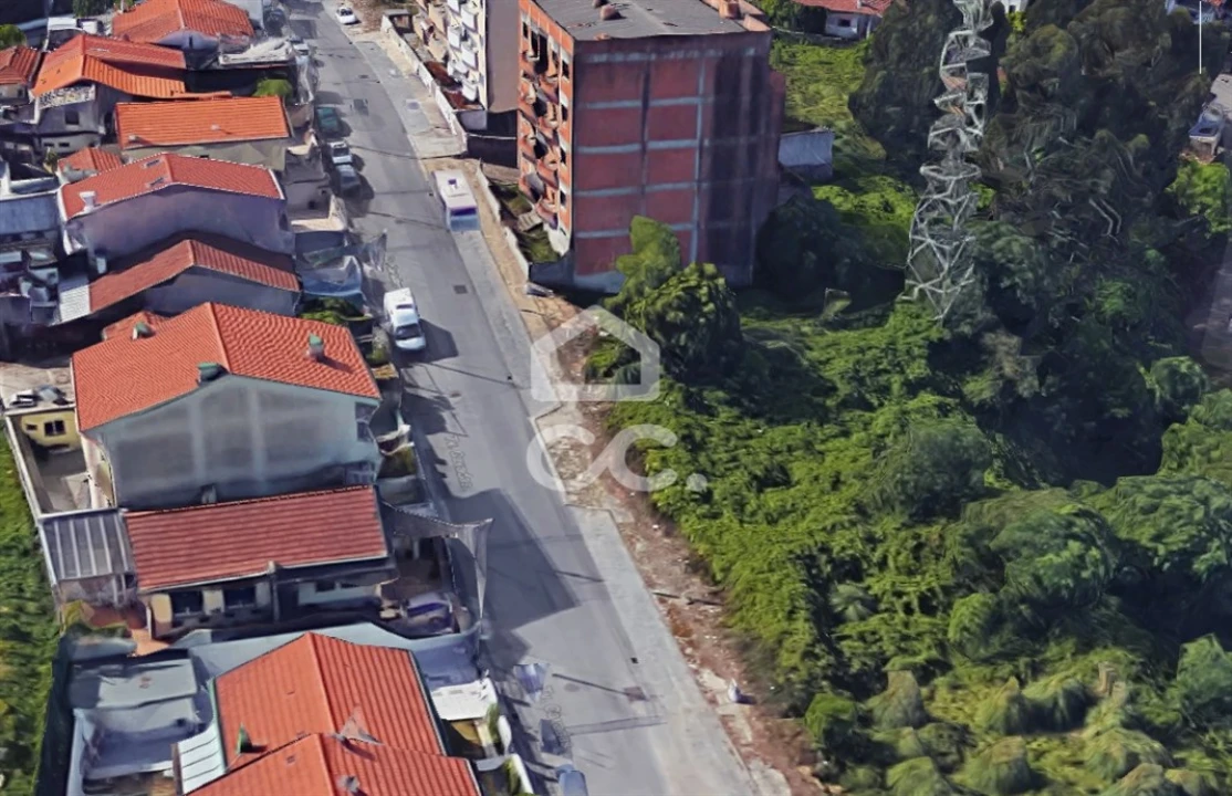 Terreno para Venda em Baguim do Monte (Rio Tinto) Foto 2