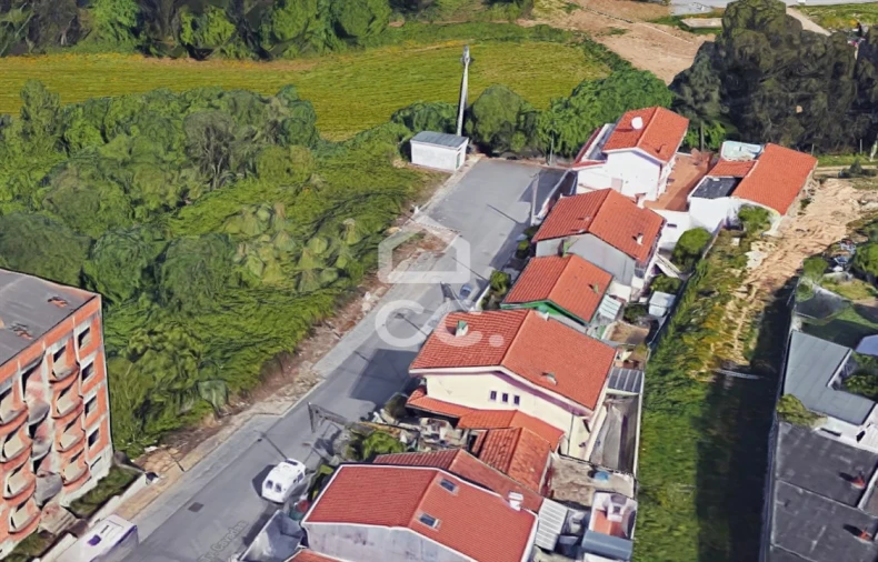 Terreno para Venda em Baguim do Monte (Rio Tinto) Foto 3