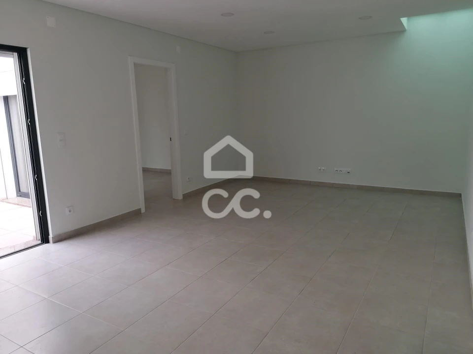 Moradia T2 para Venda em Bombarral e Vale Covo Foto 12