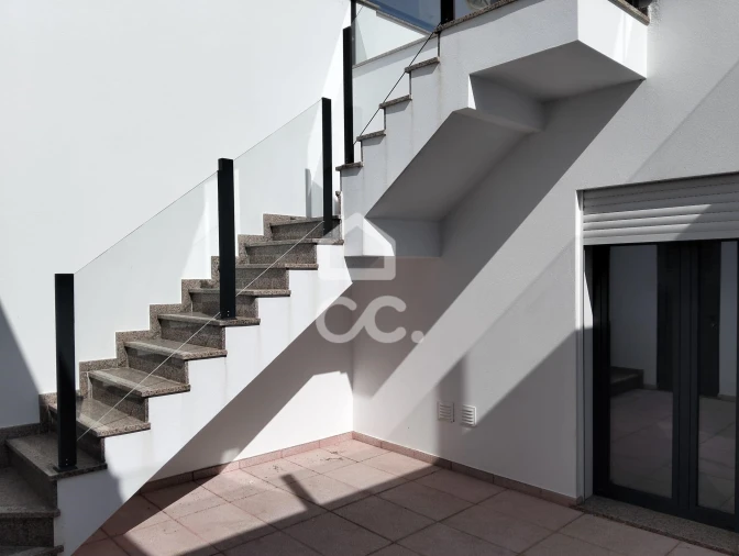 Moradia T2 para Venda em Bombarral e Vale Covo Foto 18