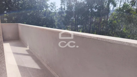 Apartamento T3 para Venda em Delães
