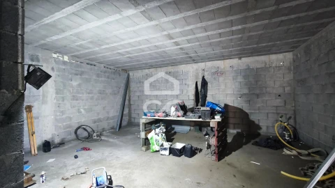Apartamento T3 para Venda em Delães
