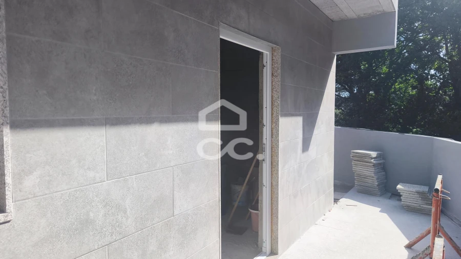 Apartamento T3 para Venda em Delães Foto 25