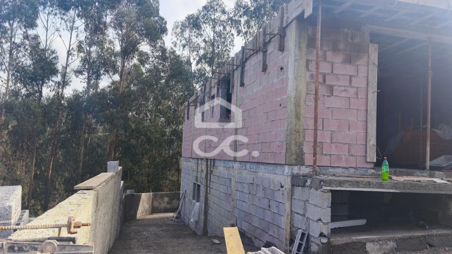 Apartamento T3 para Venda em Delães Foto 29