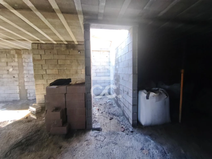 Apartamento T3 para Venda em Delães Foto 23