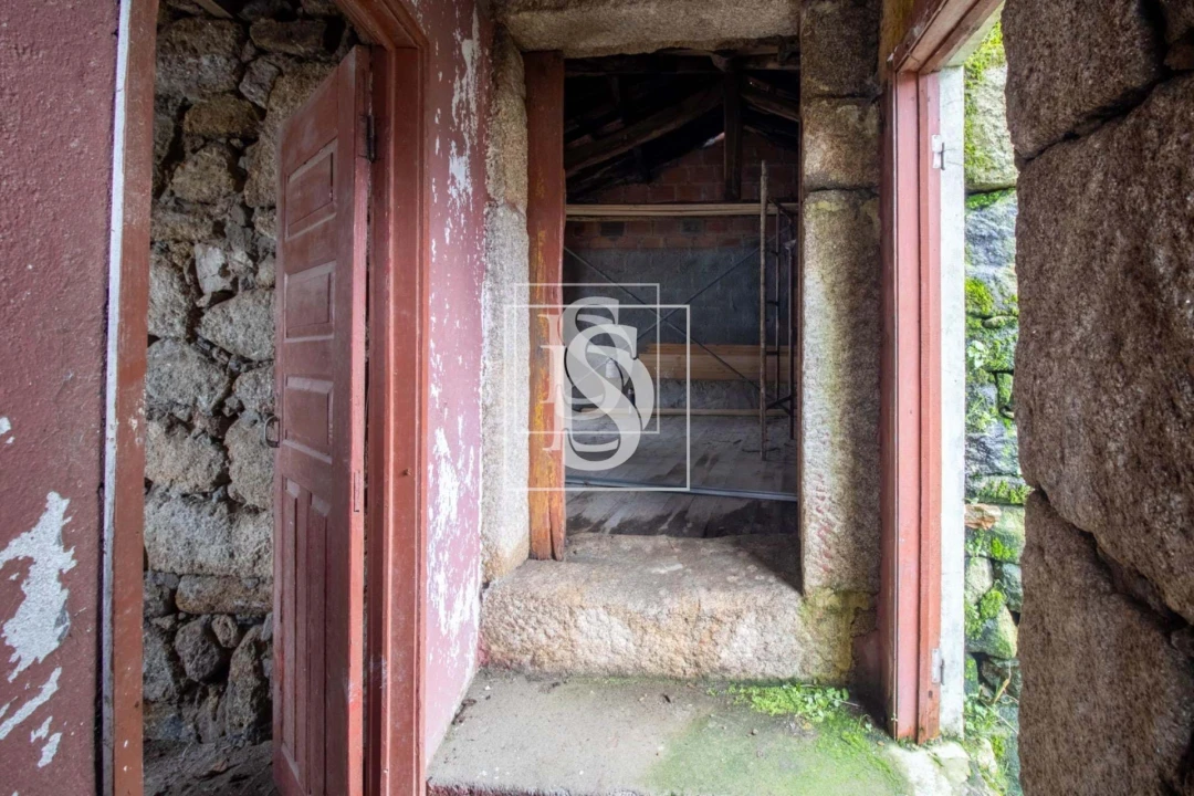 Moradia T2 para Venda em Vila Real de Santo Antonio Foto 9