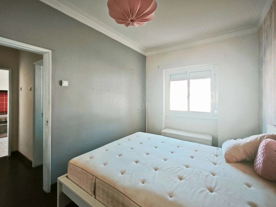 Apartamento T2 para Venda em Venteira Foto 20