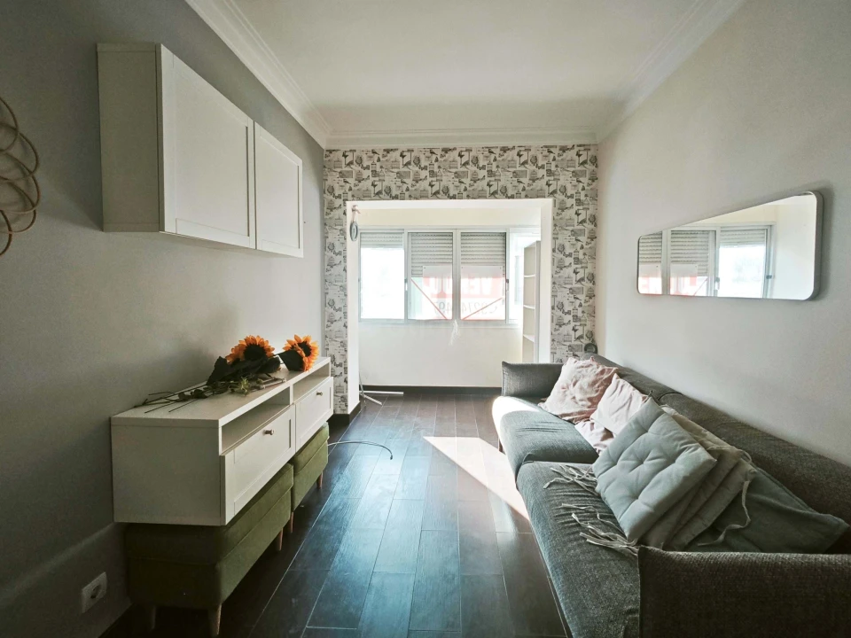 Apartamento T2 para Venda em Venteira Foto 6