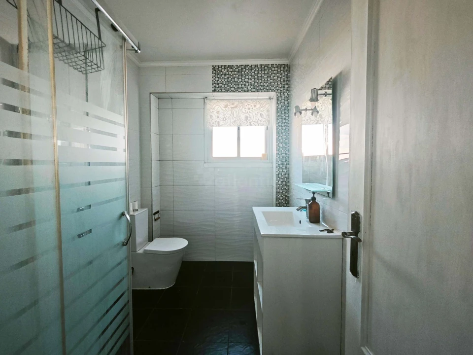 Apartamento T2 para Venda em Venteira Foto 16