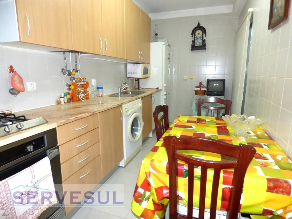 Apartamento T2 para Venda em Silves Foto 1