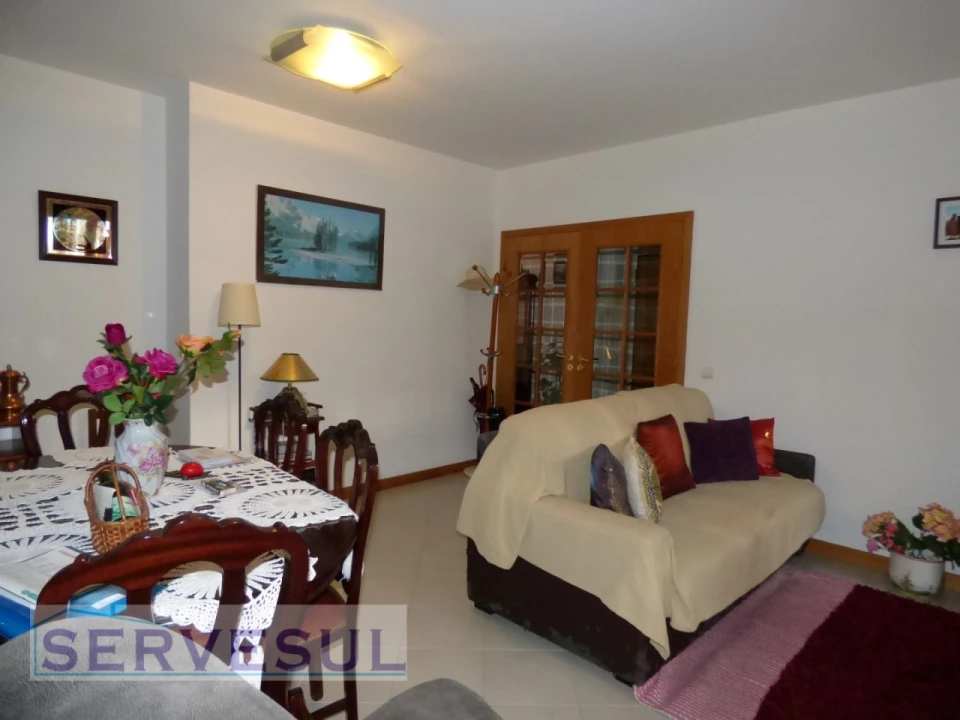 Apartamento T2 para Venda em Silves Foto 3