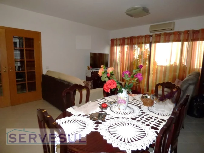 Apartamento T2 para Venda em Silves Foto 2