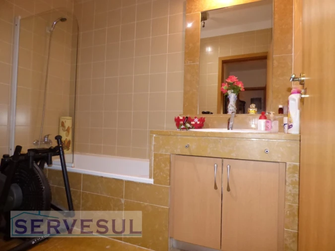 Apartamento T2 para Venda em Silves Foto 13