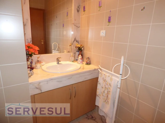 Apartamento T2 para Venda em Silves Foto 14