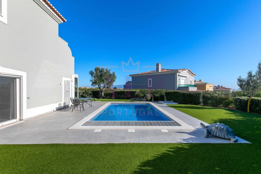 Moradia T4 para Venda em Lagos (São Sebastião e Santa Maria) Foto 40