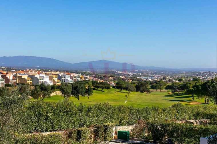 Moradia T4 para Venda em Lagos (São Sebastião e Santa Maria) Foto 44