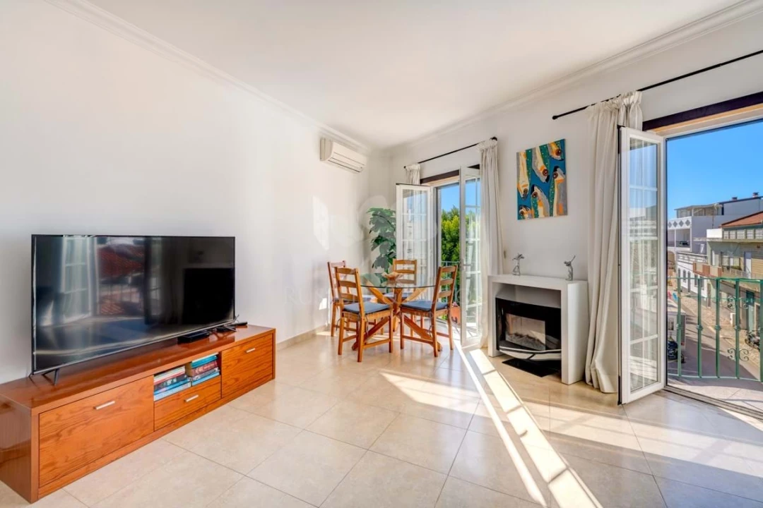 Apartamento T2 para Venda em Olhão Foto 4