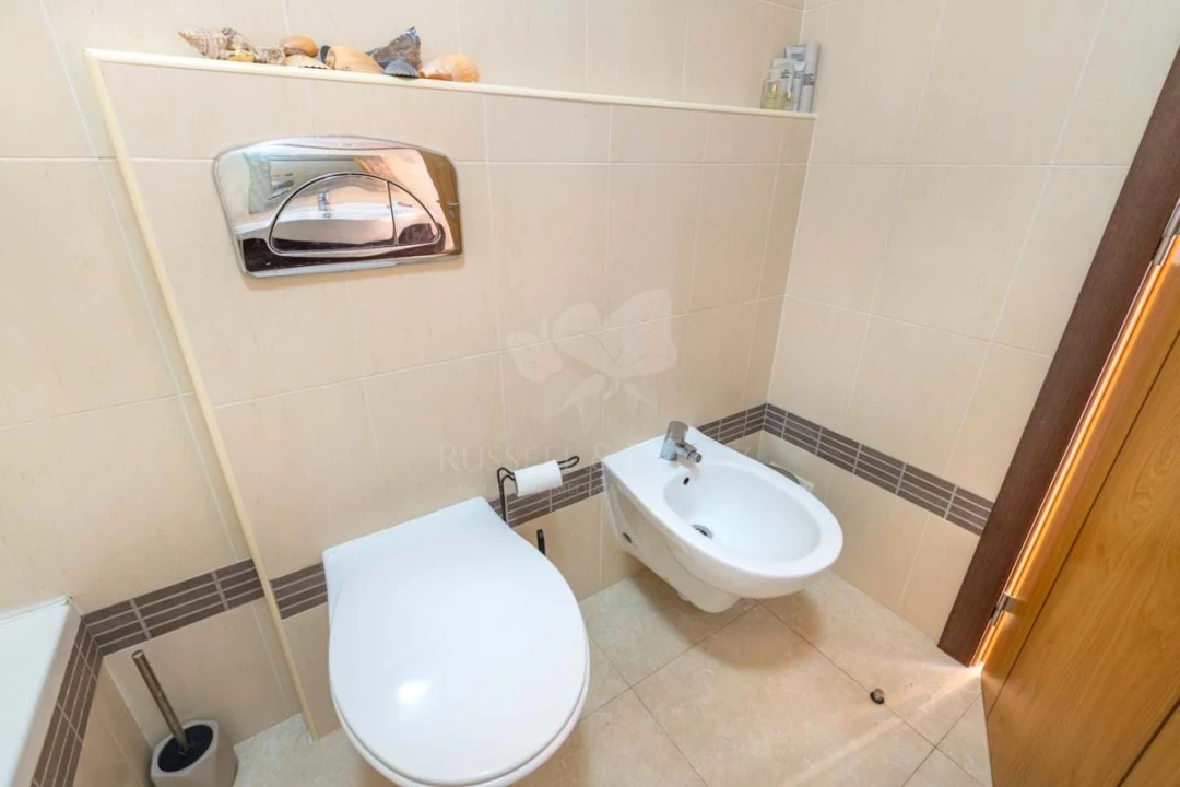 Apartamento T2 para Venda em Olhão Foto 25