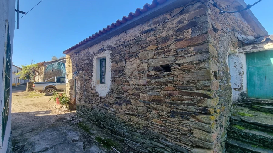 Terreno para Venda em Santo Andre das Tojeiras Foto 2