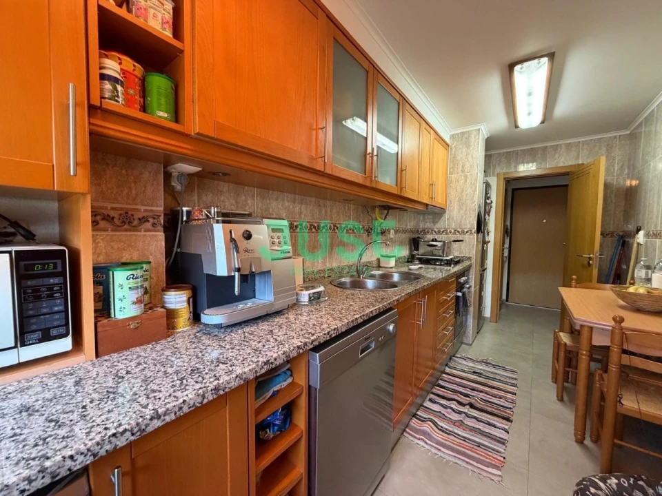 Apartamento T3 para Venda em São Domingos de Benfica Foto 6