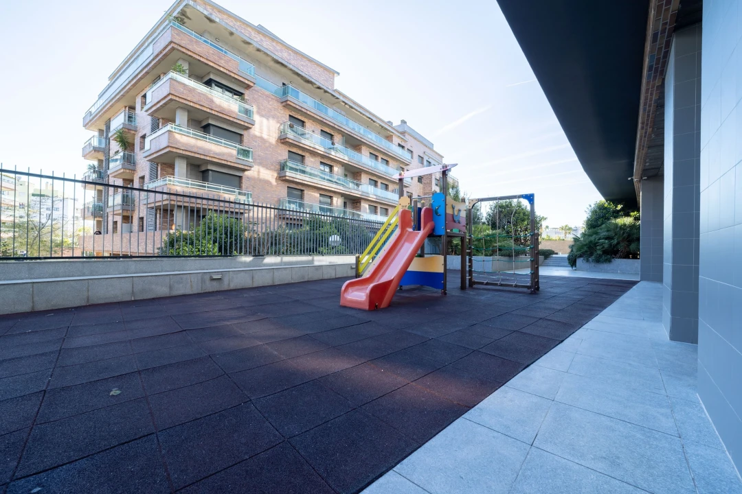 Apartamento T4 para Venda em Parque das Nações Foto 43