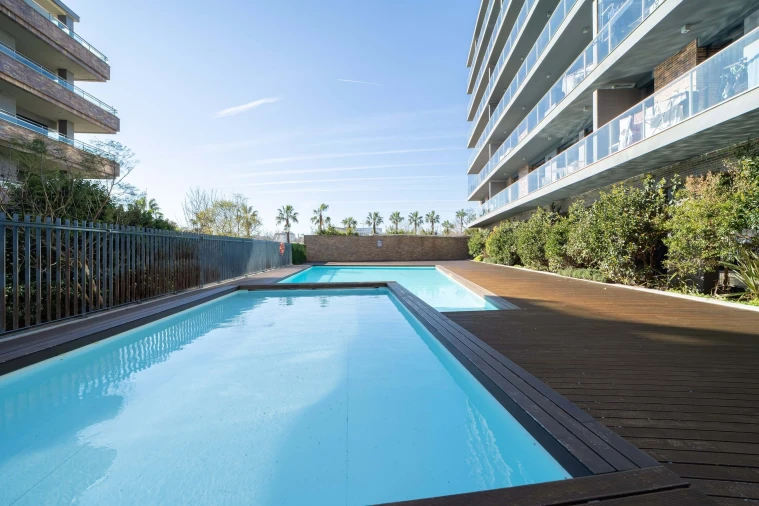 Apartamento T4 para Venda em Parque das Nações Foto 44