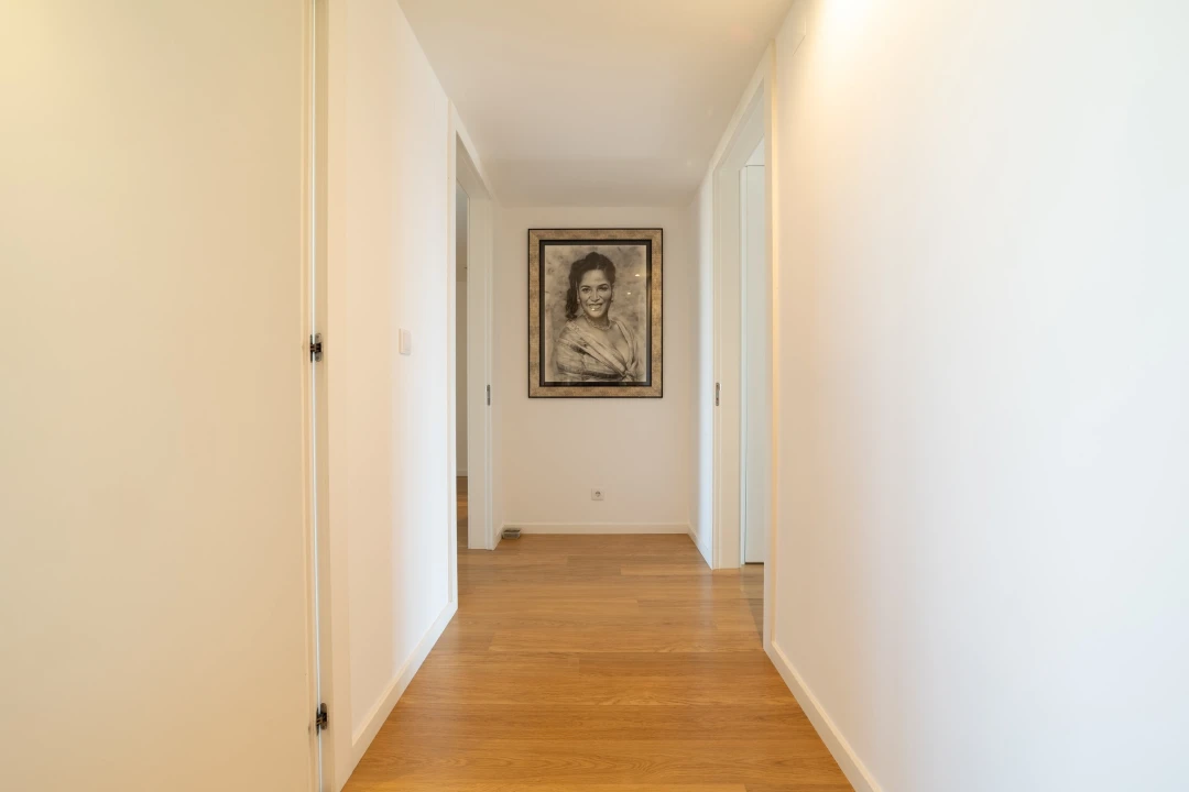 Apartamento T4 para Venda em Parque das Nações Foto 25