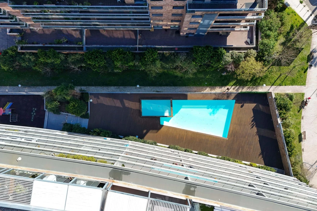 Apartamento T4 para Venda em Parque das Nações Foto 2