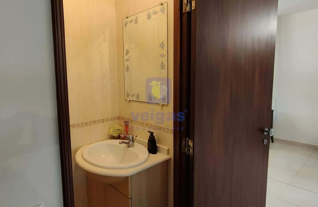 Moradia T6 para Venda em Ramada e Caneças Foto 23