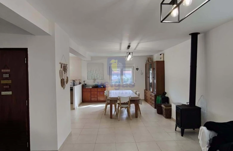 Moradia T6 para Venda em Ramada e Caneças Foto 19