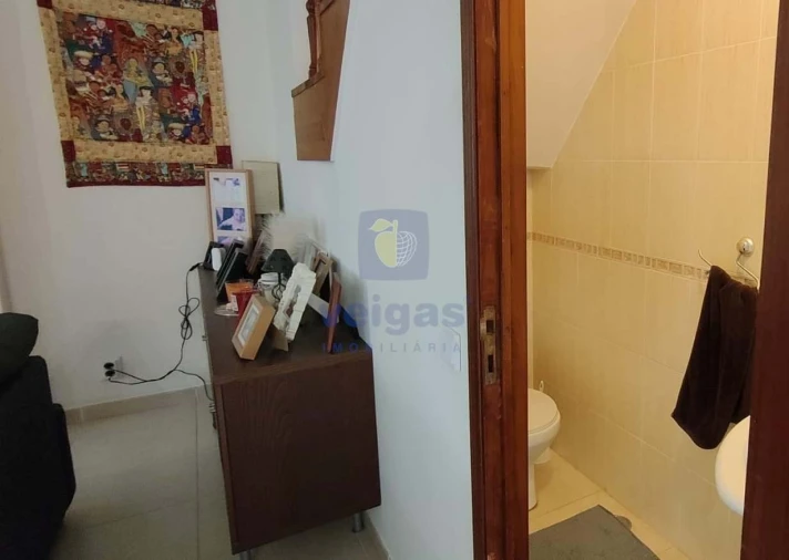 Moradia T6 para Venda em Ramada e Caneças Foto 25