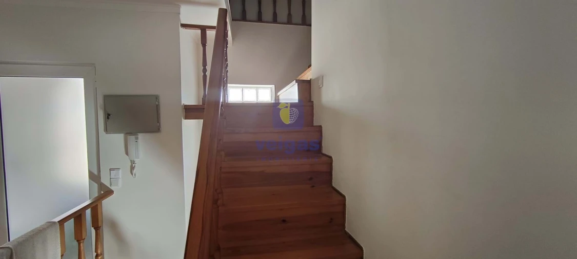 Moradia T6 para Venda em Ramada e Caneças Foto 20