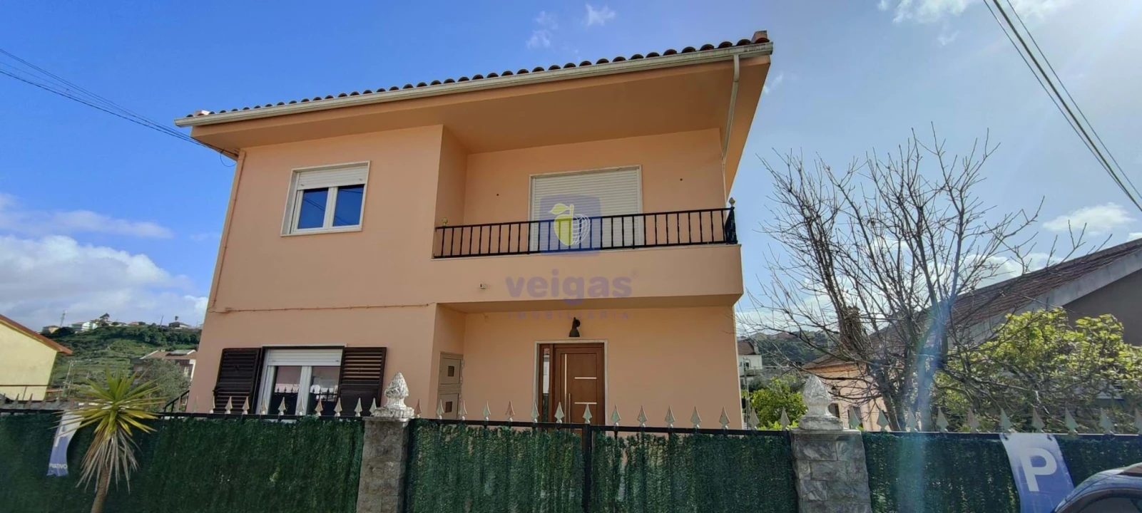 Moradia T6 para Venda em Ramada e Caneças Foto 2