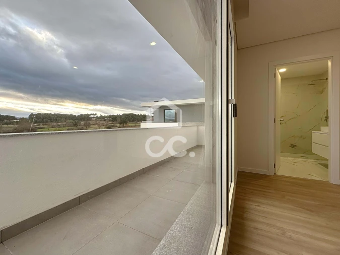 Moradia T3 para Venda em Vale de Anta Foto 10