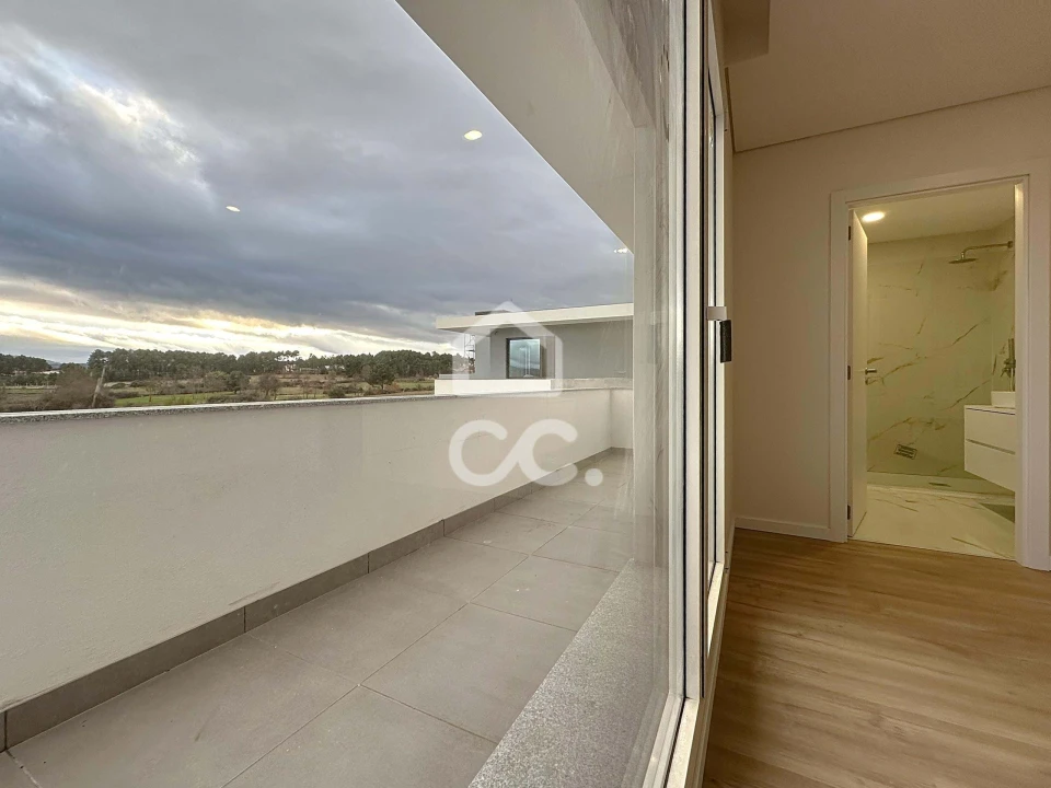 Moradia T3 para Venda em Vale de Anta Foto 10