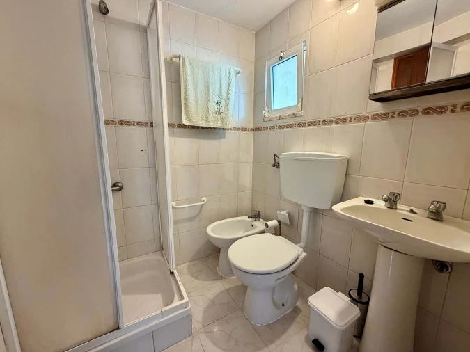 Moradia T4 para Venda em Vieira de Leiria Foto 9