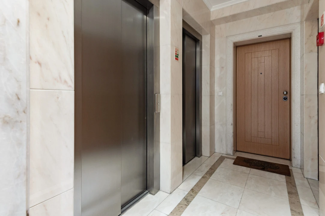 Apartamento T3 para Venda em Lumiar Foto 23