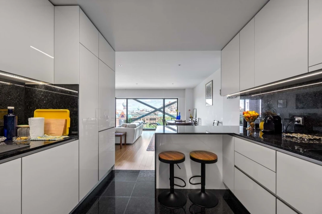 Apartamento T2 para Venda em Avenidas Novas Foto 6