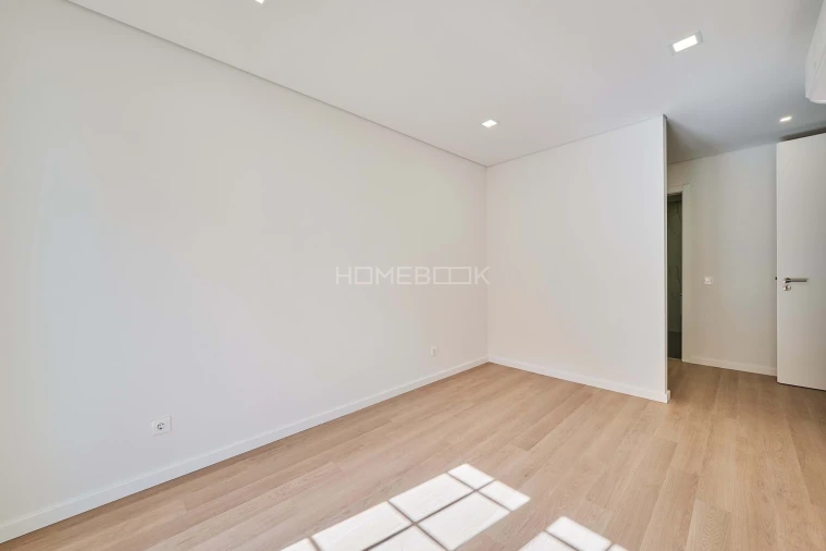 Apartamento T2 para Venda em Águas Livres Foto 9