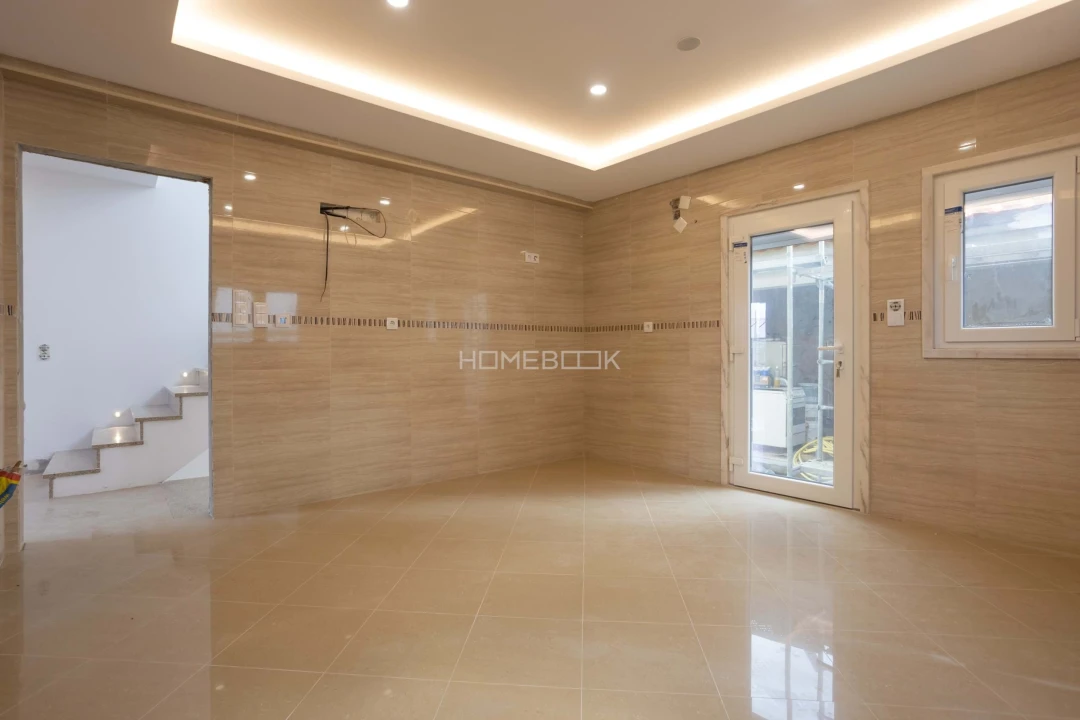 Moradia T4 para Venda em Charneca de Caparica e Sobreda Foto 7