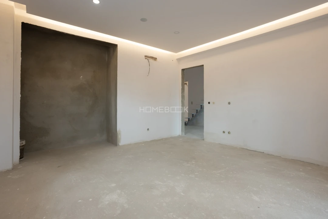 Moradia T4 para Venda em Charneca de Caparica e Sobreda Foto 20