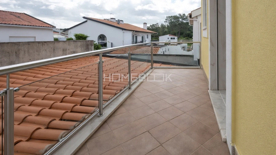 Moradia T4 para Venda em Charneca de Caparica e Sobreda Foto 22