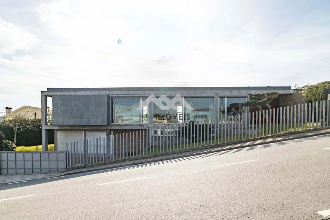 Moradia T3 para Venda em Penafiel Foto 72