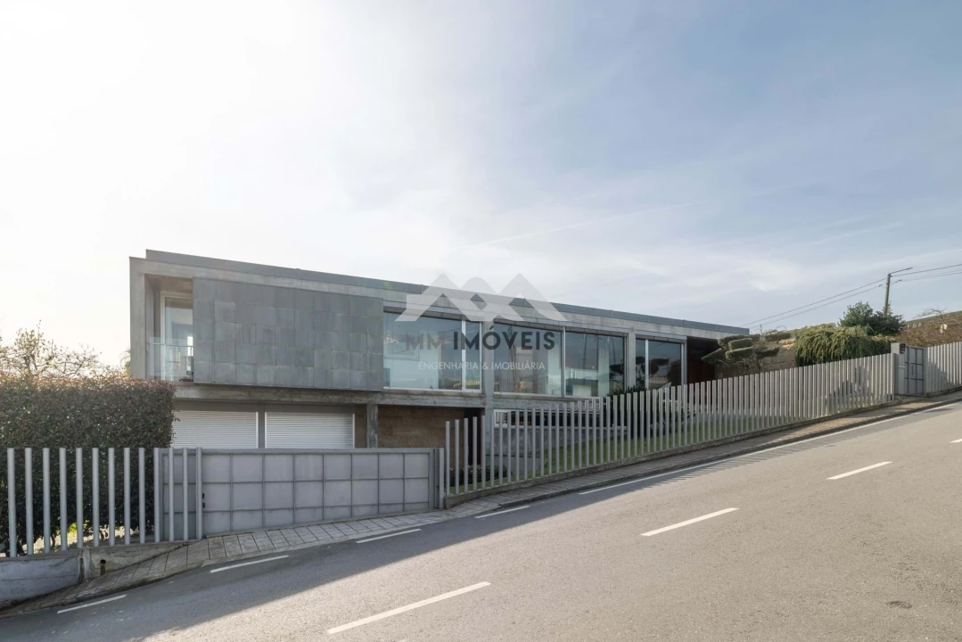 Moradia T3 para Venda em Penafiel Foto 73