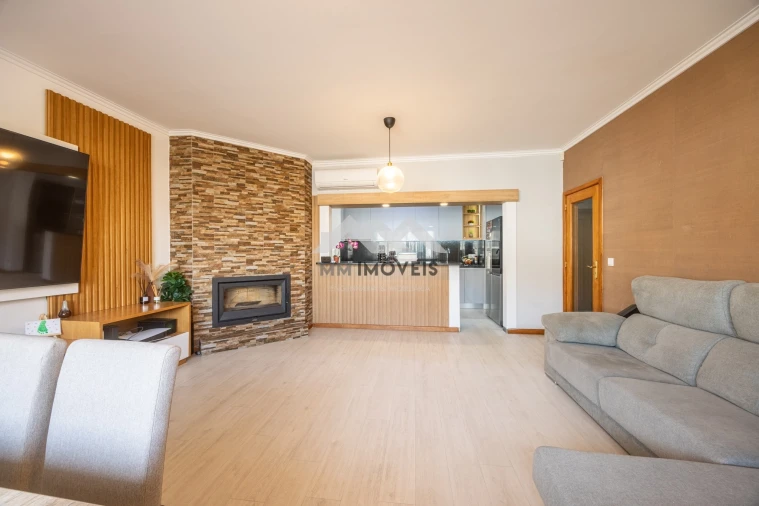 Apartamento T3 para Venda em Avintes Foto 27